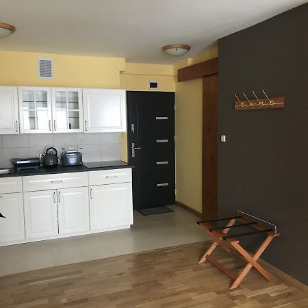 Apartament Ewa Тарнов Екстериор снимка