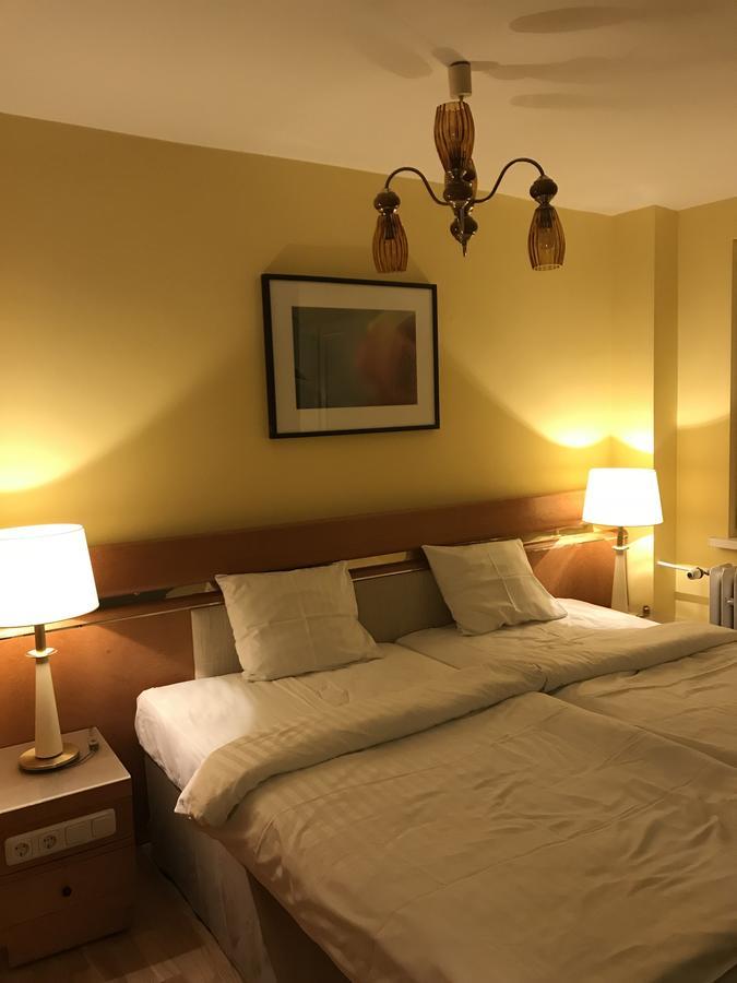 Apartament Ewa Тарнов Екстериор снимка