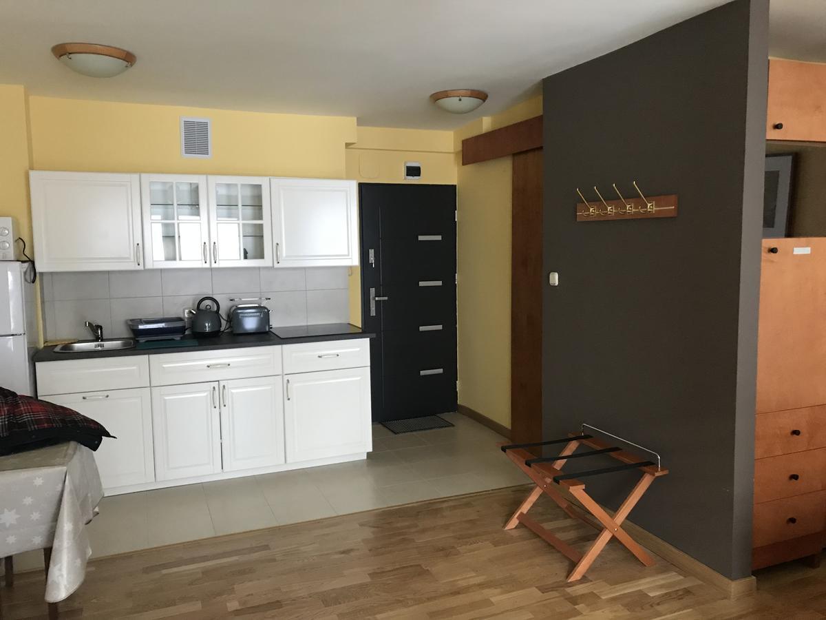 Apartament Ewa Тарнов Екстериор снимка
