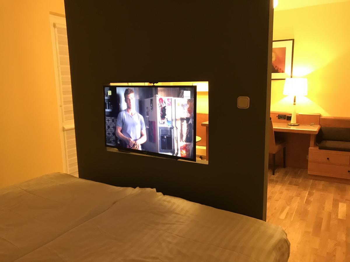Apartament Ewa Тарнов Екстериор снимка