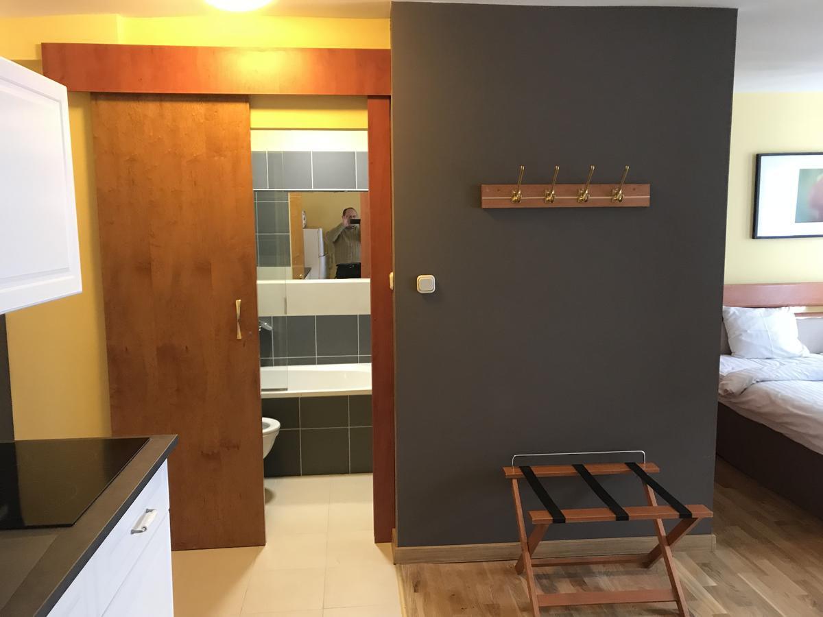 Apartament Ewa Тарнов Екстериор снимка